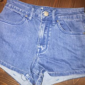 bullhead high rise shorts